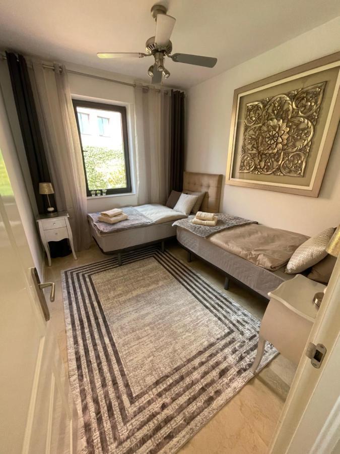Calahonda Luxury Apartment With A Stunning Sea View มิฮาส ภายนอก รูปภาพ
