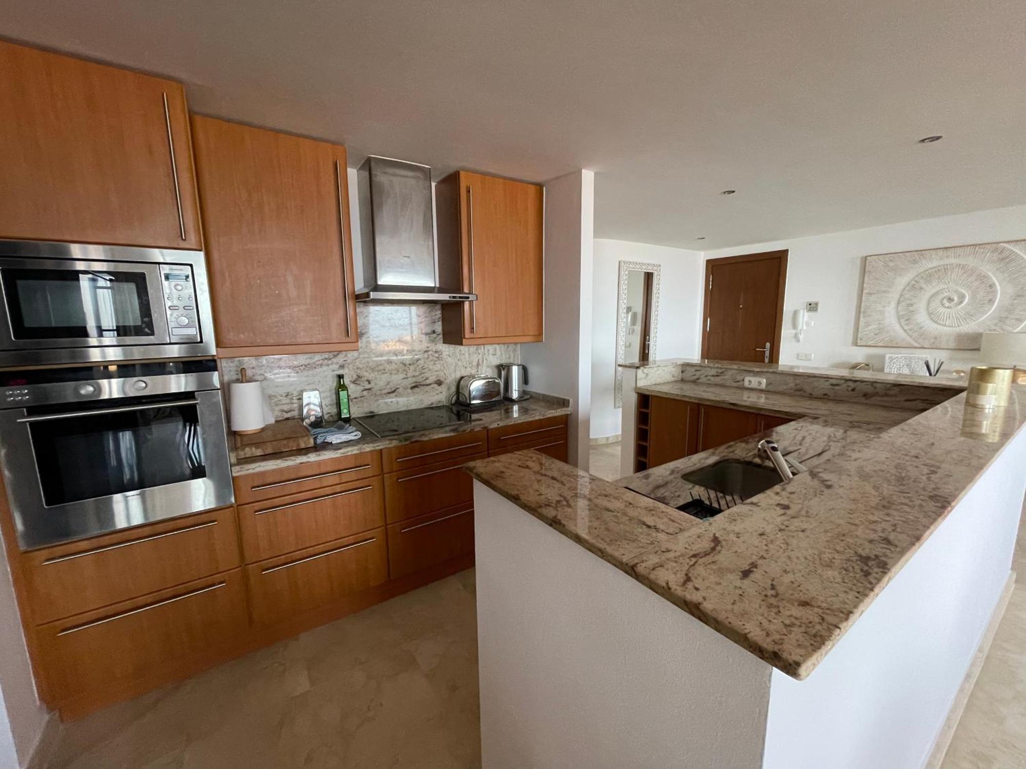 Calahonda Luxury Apartment With A Stunning Sea View มิฮาส ภายนอก รูปภาพ