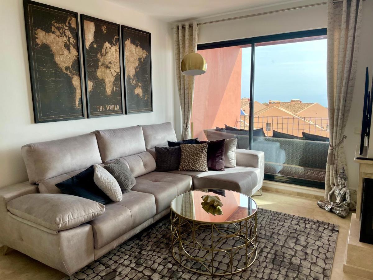 Calahonda Luxury Apartment With A Stunning Sea View มิฮาส ภายนอก รูปภาพ